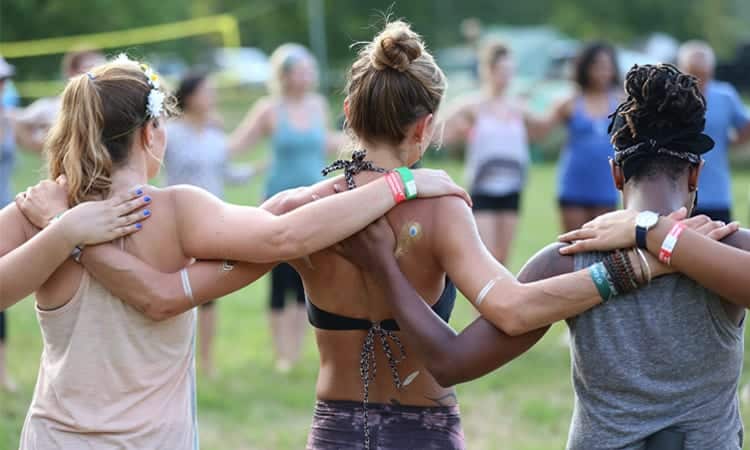 Step Out of the Studio for 2017 Yoga Festivals